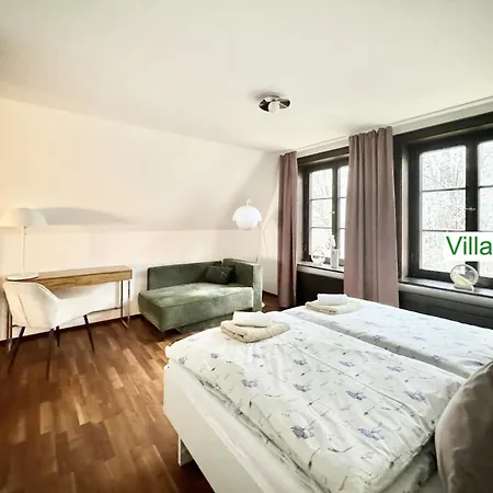 Luxury Holidays Emg Munich With Forest And - וילה