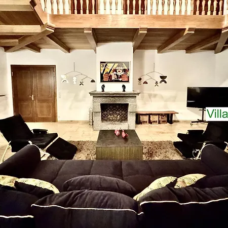 Luxury Holidays Emg Munich With Forest And - וילה *