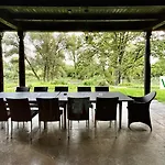 Villa Luxus Emg Muenchen In Mit Pool, Spa, Kamin, Wald, Fuer Familien Gruppen Bis 24 Personen