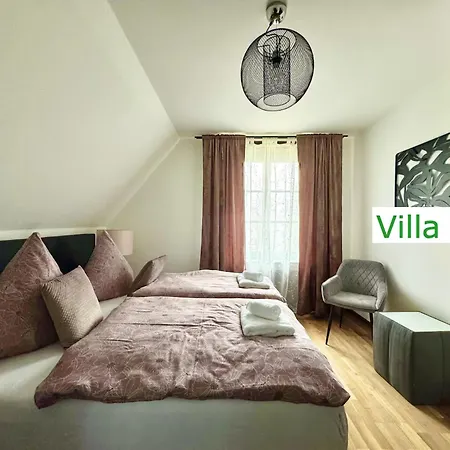 Luxus Emg Muenchen In Mit Pool, Spa, Kamin, Wald, Fuer Familien Gruppen Bis 24 Personen וילה *