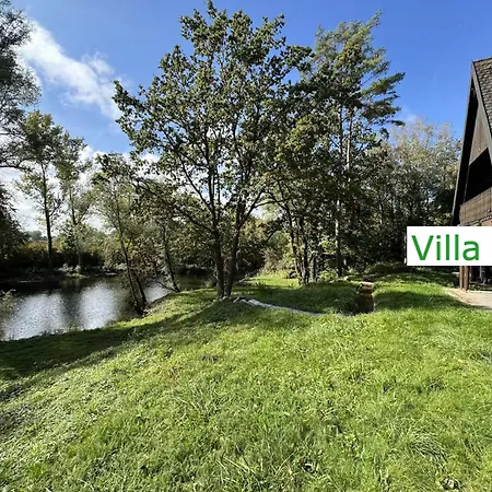 וילה Luxus Emg Muenchen In Mit Pool, Spa, Kamin, Wald, Fuer Familien Gruppen Bis 24 Personen